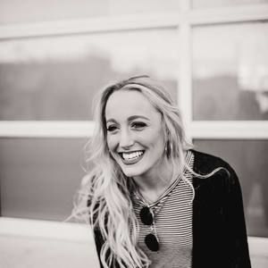 Meet your Posher, Abbey